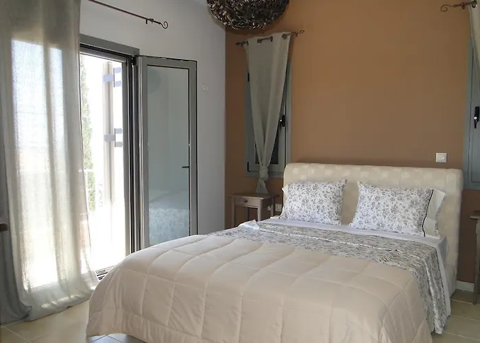 Porto Heli Villas & Studios